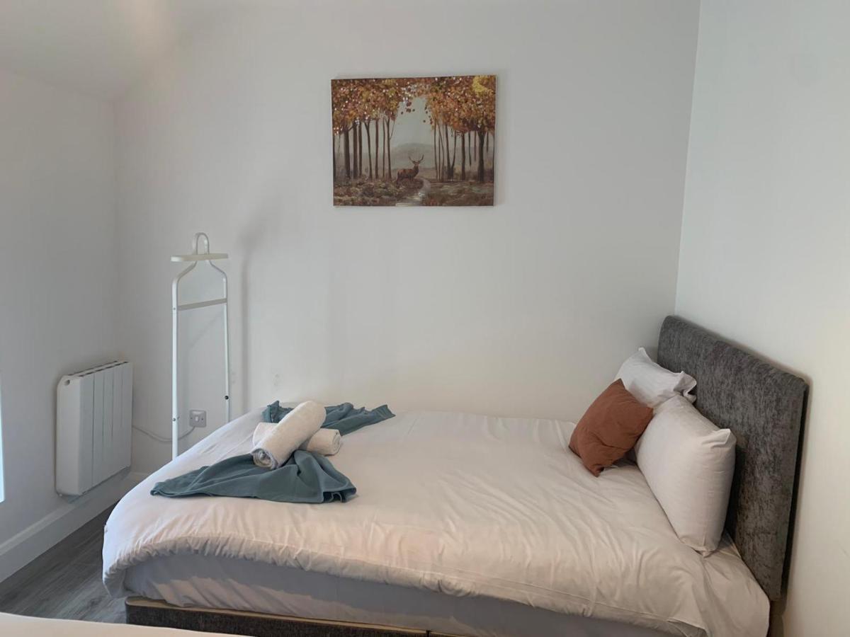 Eyre Square Lane Budget Rooms Galway Buitenkant foto