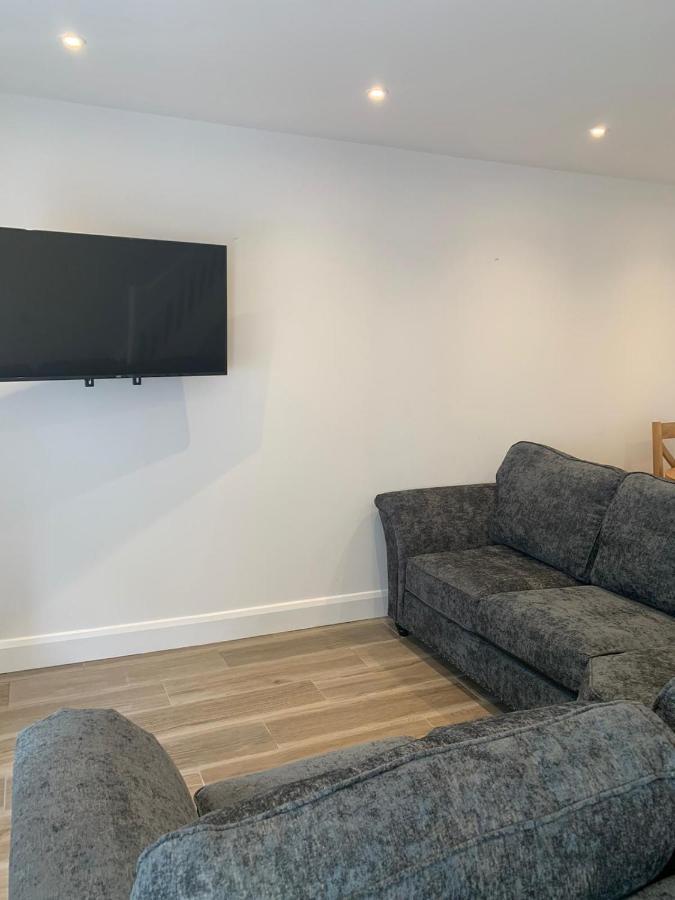 Eyre Square Lane Budget Rooms Galway Buitenkant foto