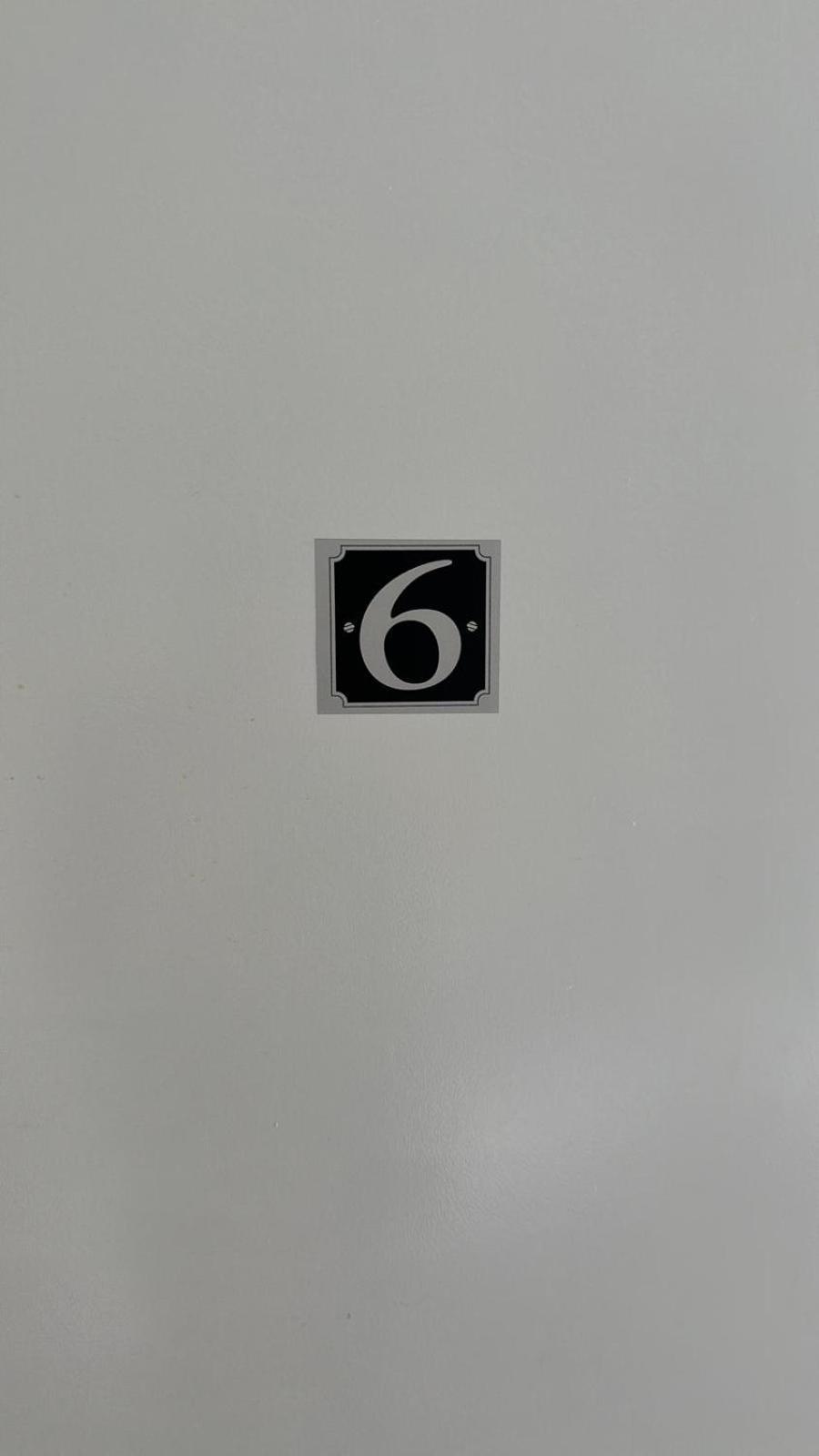 Eyre Square Lane Budget Rooms Galway Buitenkant foto